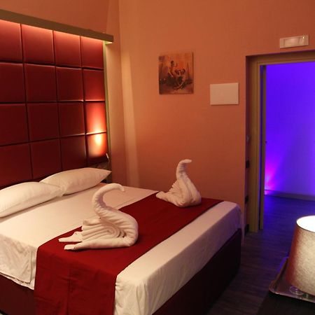 Dolce Vita Rooms Naples Extérieur photo