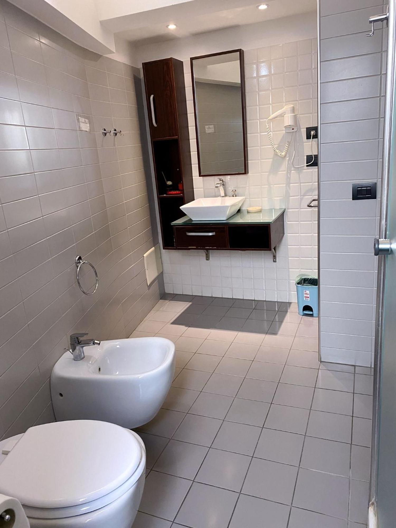 Dolce Vita Rooms Naples Extérieur photo