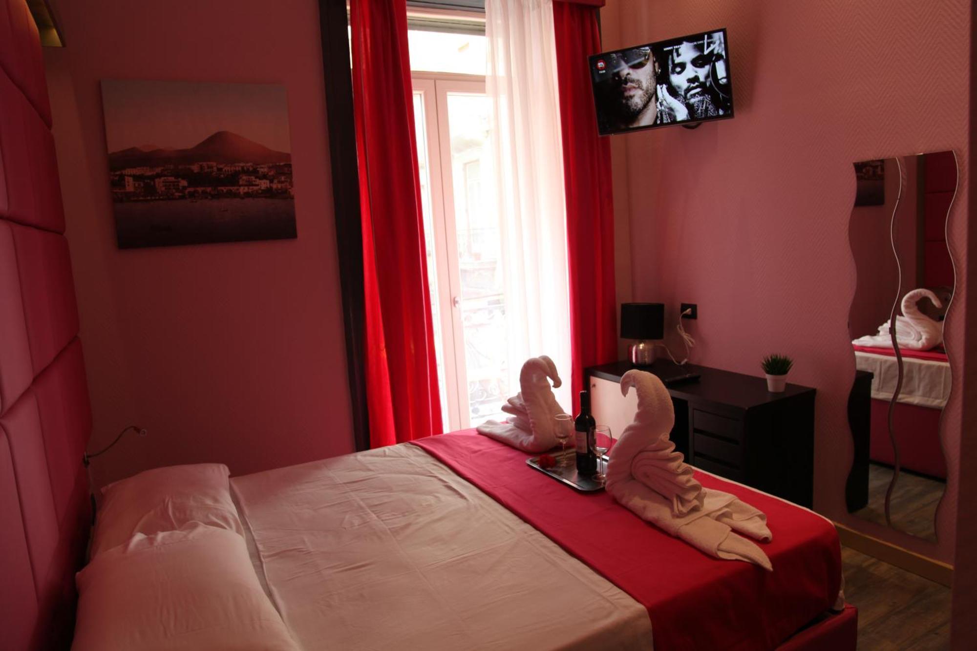 Dolce Vita Rooms Naples Extérieur photo