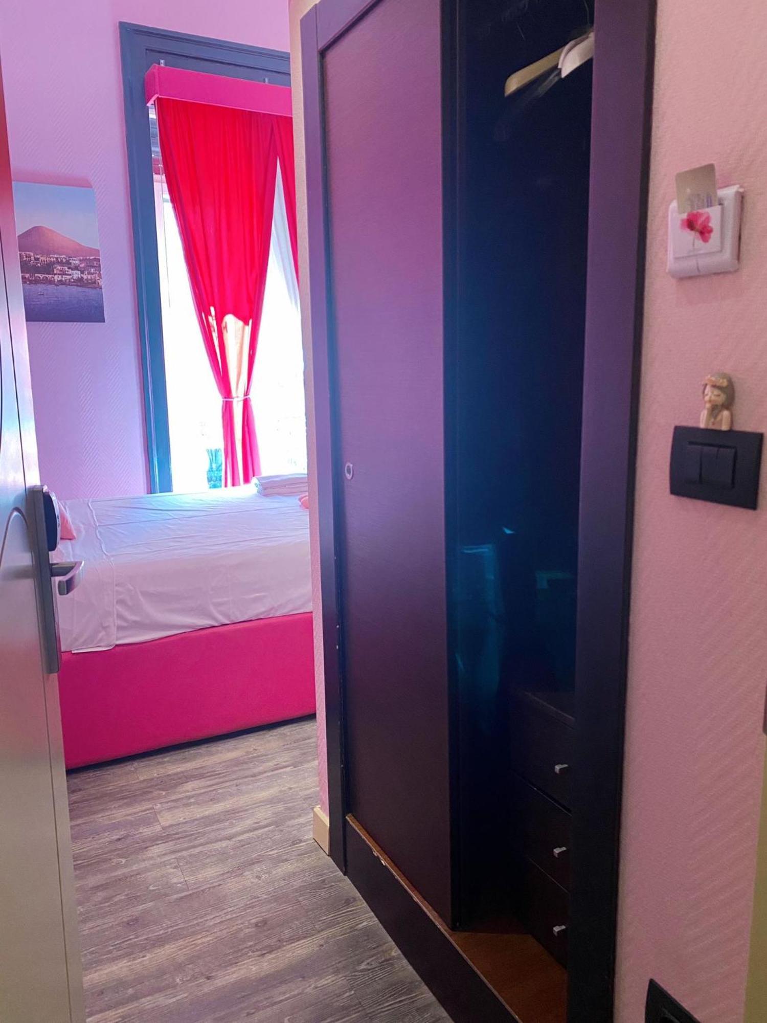 Dolce Vita Rooms Naples Extérieur photo