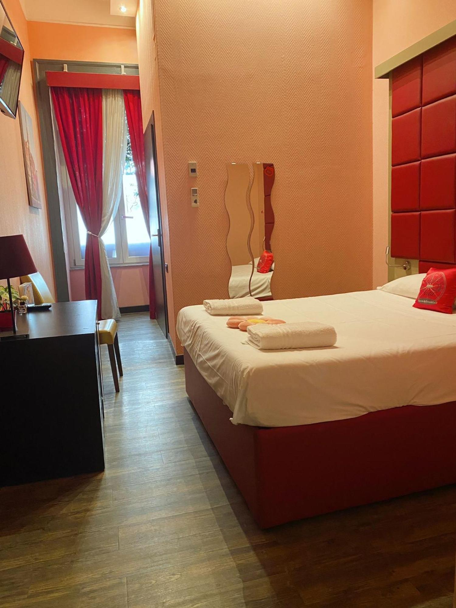 Dolce Vita Rooms Naples Extérieur photo